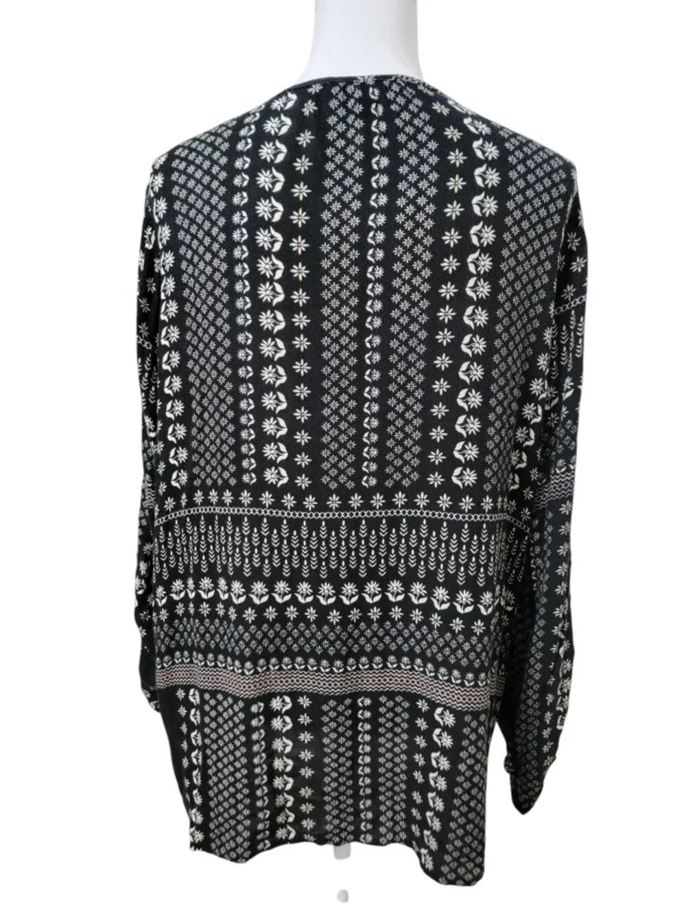 Zac & Rachel Size XL Black & White Bohemian Style / Peasant Blouse - Picture 7 of 16
